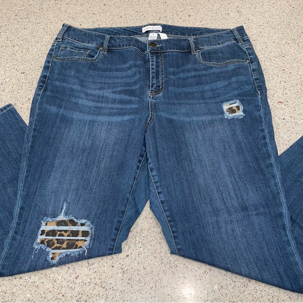 Lane Bryant Sz 22 Mid-Rise Skinny Jeans